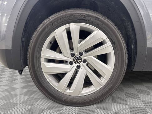 Used 2021 Volkswagen Atlas SEL AWD/4WD image 17