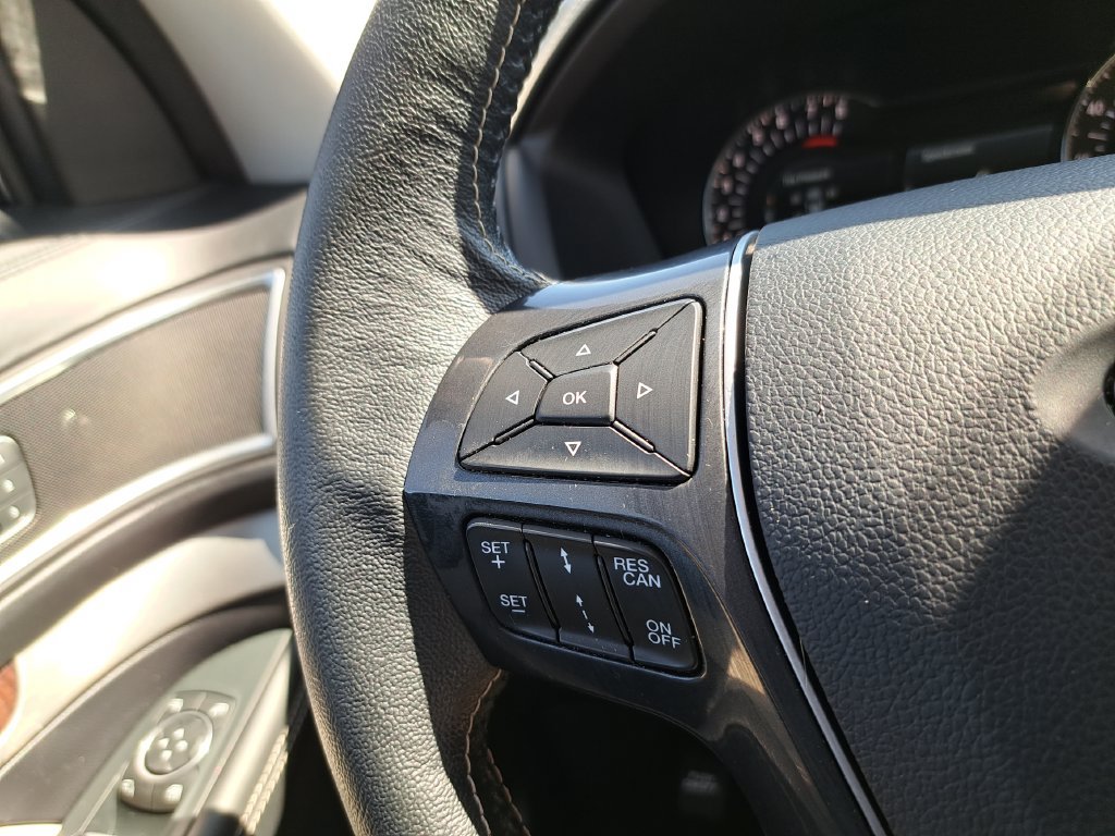 Used 2018 Ford Explorer Platinum AWD/4WD image 24