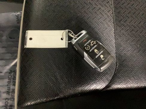 Used 2022 RAM 1500 Laramie w/ Sport Appearance Package image 32