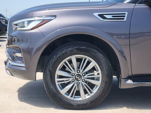 Used 2024 INFINITI QX80 Luxe AWD/4WD image 9
