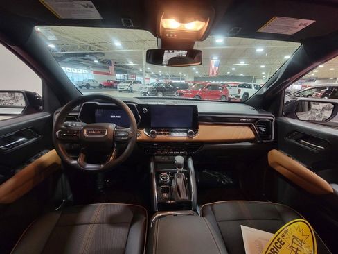 Certified 2024 GMC Canyon AT4 w/ Technology Package image 21