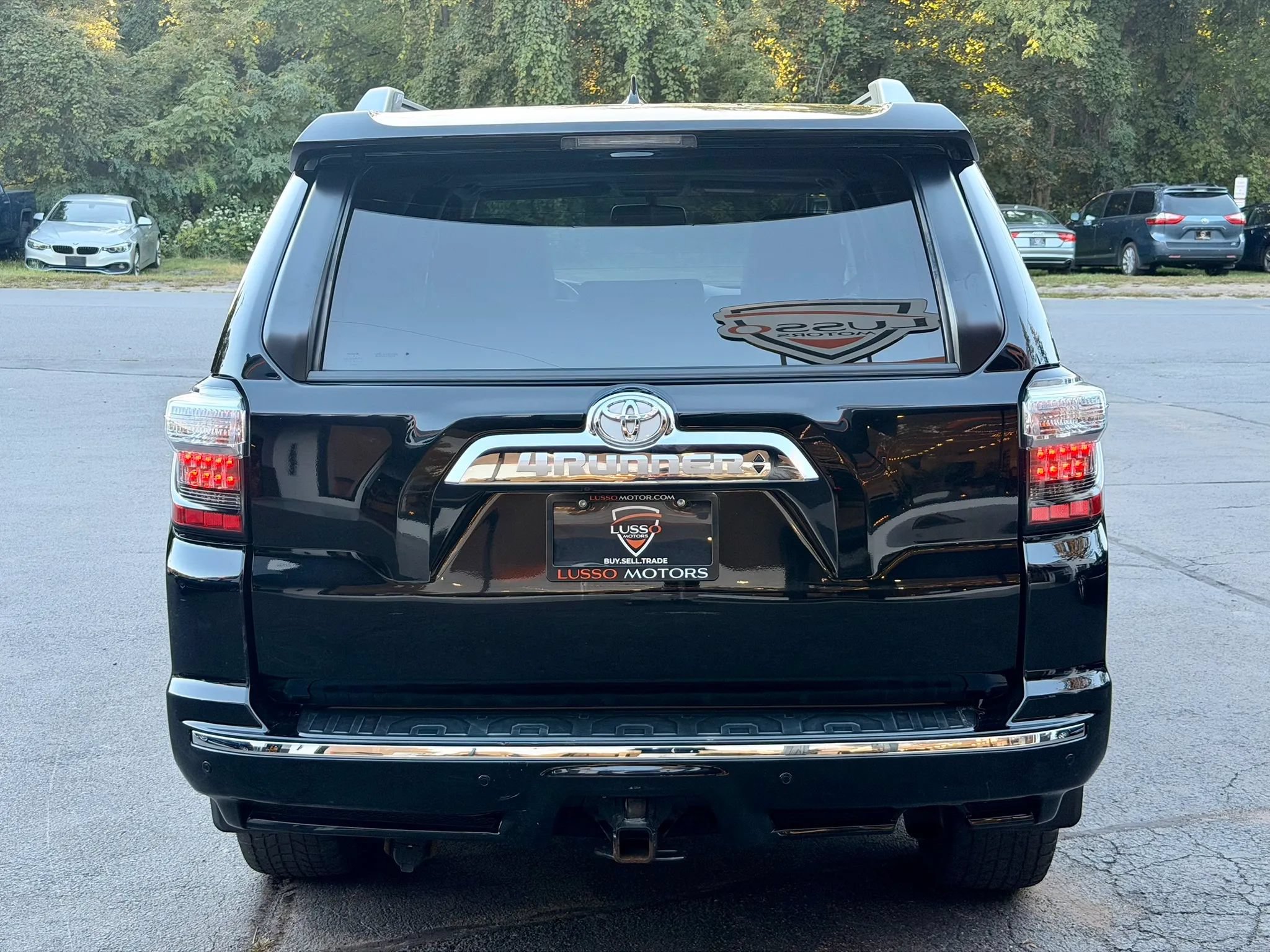 Used 2019 Toyota 4Runner Limited AWD/4WD image 5