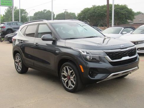 Used 2021 Kia Seltos S image 4