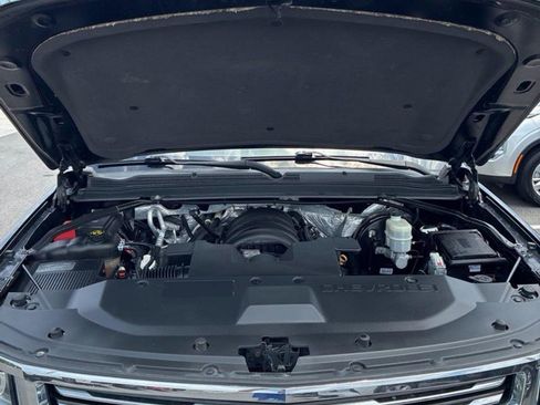 Used 2015 Chevrolet Tahoe LTZ RWD image 14