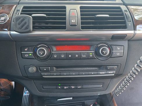 Used 2011 BMW X5 xDrive35i AWD/4WD image 18