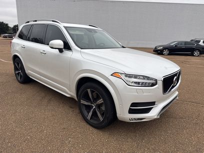 Used 2017 Volvo XC90 T6 Momentum w/ Vision Package