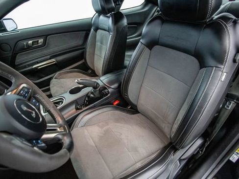 Used 2020 Ford Mustang Shelby GT350 w/ Technology Package image 19