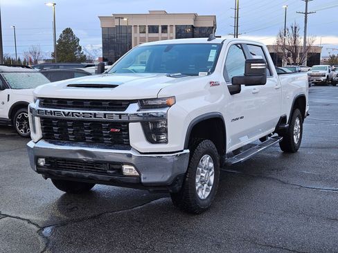 Used 2023 Chevrolet Silverado 2500 LT w/ Convenience Package image 10