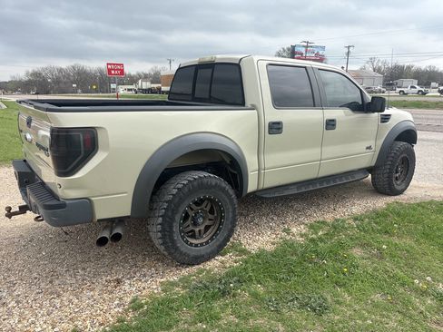 Used 2014 Ford F150 Raptor w/ Equipment Group 801A Luxury image 12