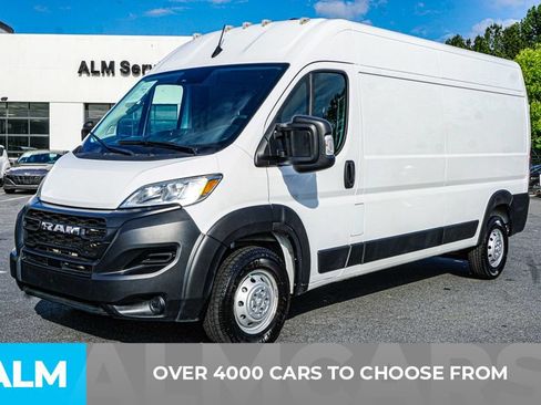 Used 2023 RAM ProMaster 2500 FWD image 3