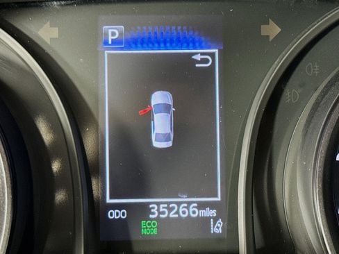 Used 2024 Toyota Camry SE FWD image 14
