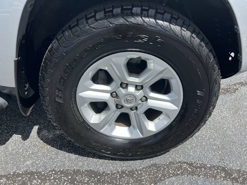 Used 2021 Toyota 4Runner SR5 RWD image 13