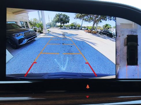 Certified 2023 Cadillac Escalade Premium Luxury image 28