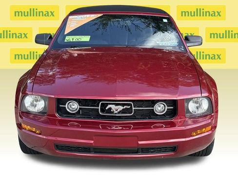 Used 2007 Ford Mustang Premium image 14