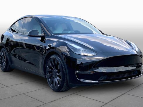Used 2022 Tesla Model Y Performance AWD/4WD image 2