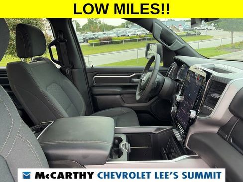 Used 2025 RAM 1500 Big Horn AWD/4WD image 32