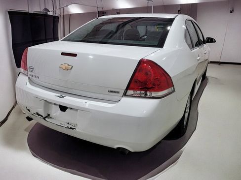 Used 2016 Chevrolet Impala Limited LS image 16