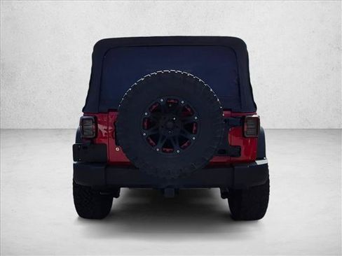 Used 2014 Jeep Wrangler Unlimited Sport AWD/4WD image 6