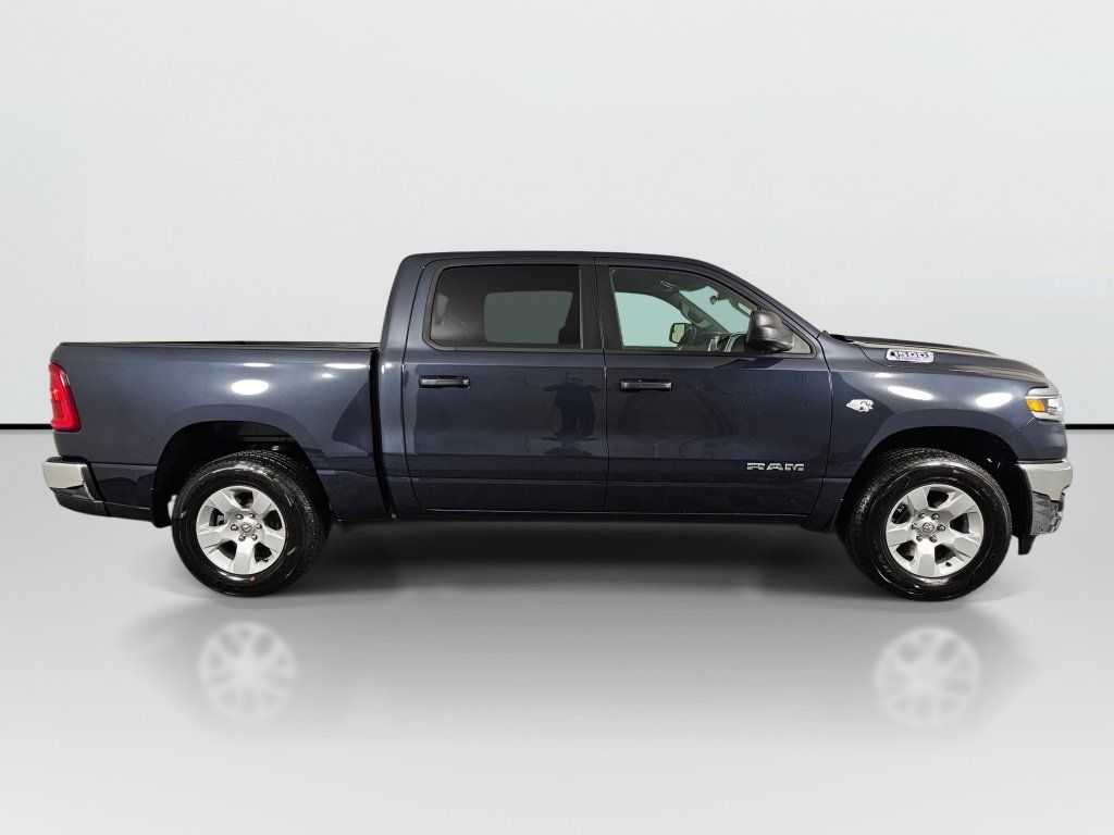 New 2026 RAM 1500 Big Horn AWD/4WD image 3