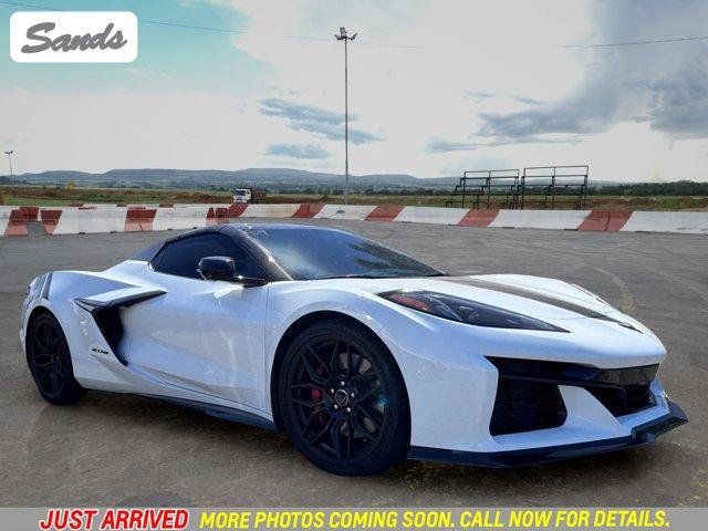 Used 2024 Chevrolet Corvette Z06 RWD image 1