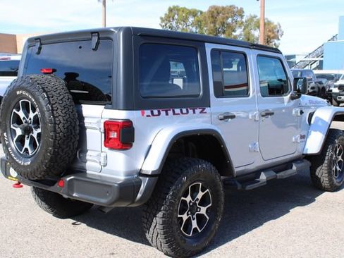 Used 2022 Jeep Wrangler Unlimited Rubicon w/ LED Lighting Group AWD/4WD image 4