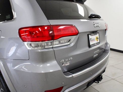 Used 2021 Jeep Grand Cherokee Overland image 19