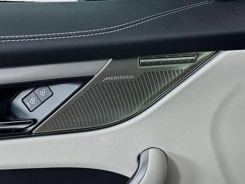 New 2026 Jaguar F-PACE R-Dynamic S image 19