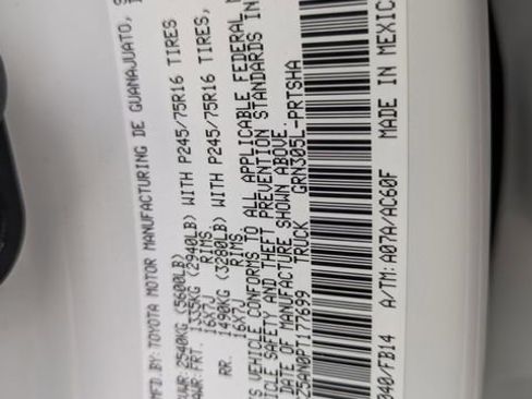 Used 2023 Toyota Tacoma SR image 35