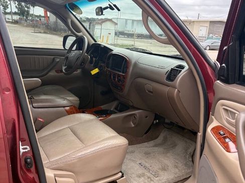 Used 2004 Toyota Tundra Limited AWD/4WD image 11
