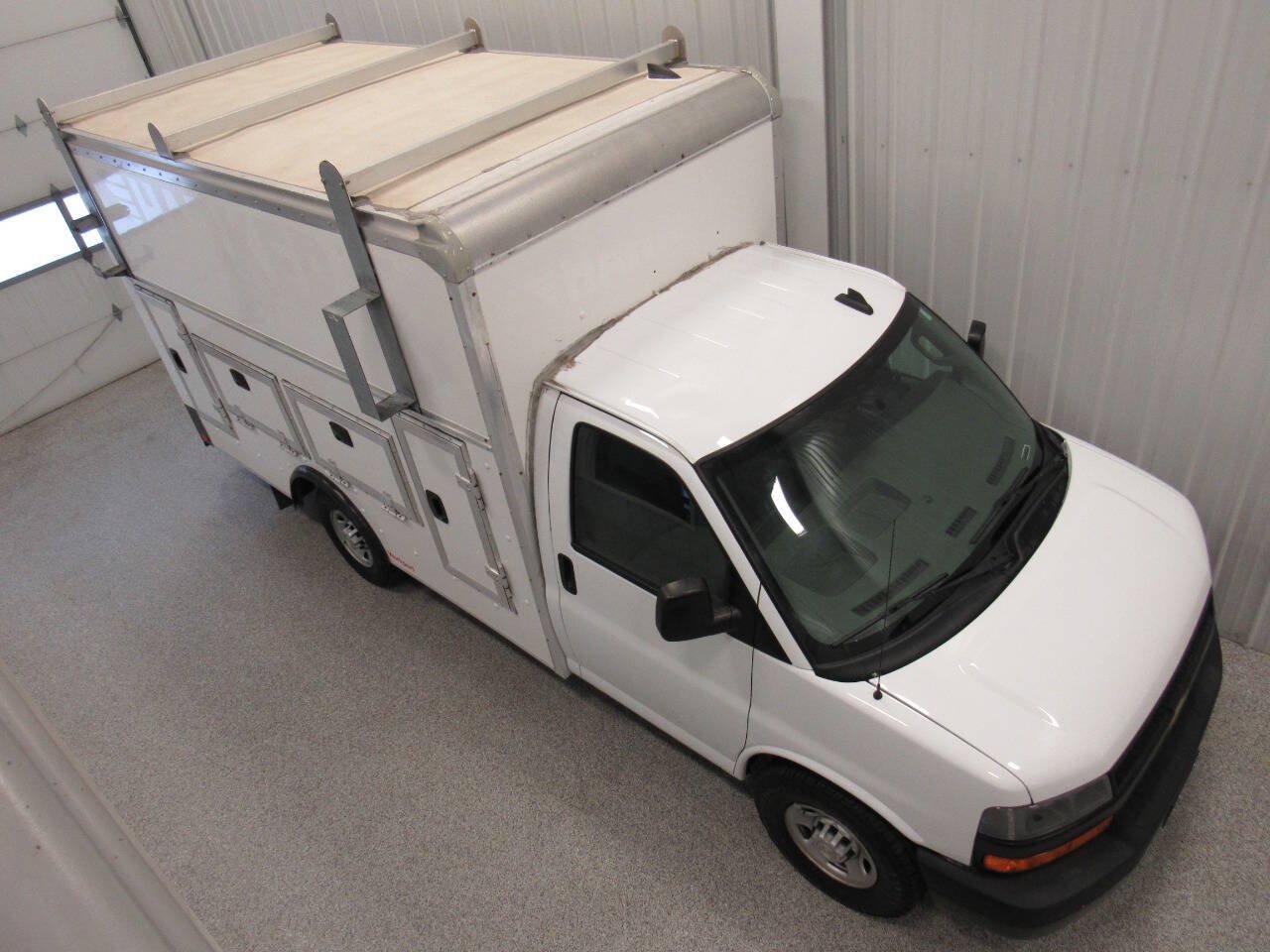 Used 2020 Chevrolet Express 3500 w/ Power Convenience Package RWD image 5