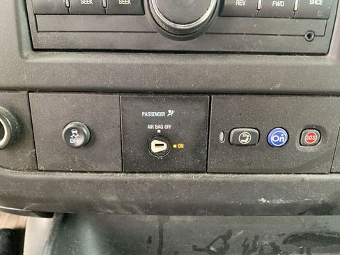 Used 2021 Chevrolet Express 3500 w/ Power Convenience Package RWD image 40