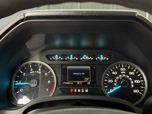 Used 2020 Ford F150 XLT w/ Equipment Group 301A Mid RWD image 18