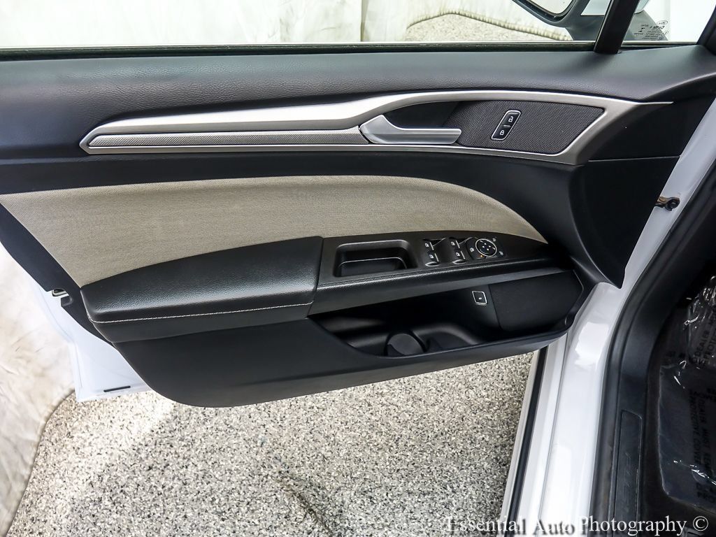 Certified 2018 Ford Fusion S FWD image 19