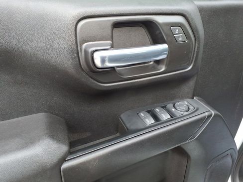 Certified 2023 Chevrolet Silverado 1500 Custom w/ LPO, Dark Essentials Package image 10