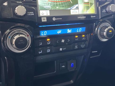 Used 2022 Toyota 4Runner TRD Pro AWD/4WD image 33