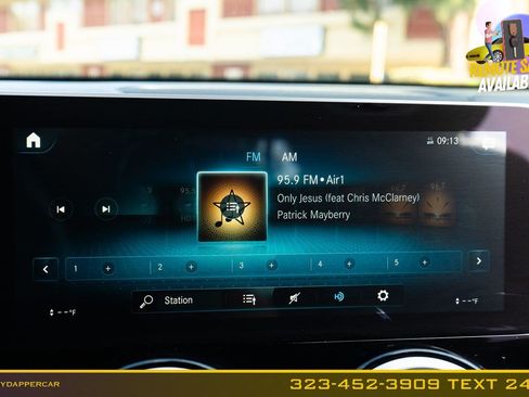 Used 2020 Mercedes-Benz GLB 250 image 32