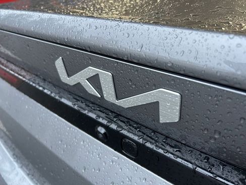 Used 2025 Kia K4 EX image 31