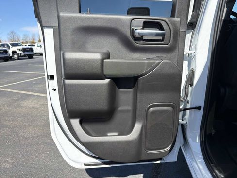 New 2026 GMC Sierra 2500 Pro w/ Convenience Package image 25