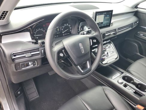 Used 2022 Lincoln Corsair AWD w/ Equipment Group 101A image 13