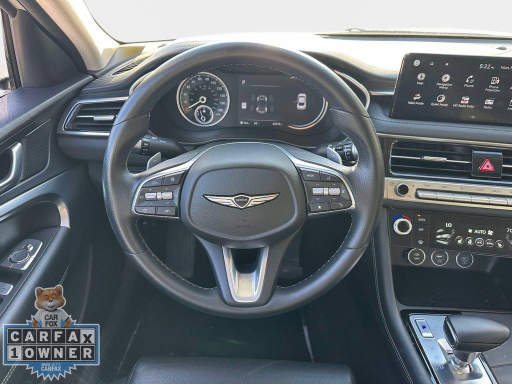 Used 2025 Genesis G70 2.5T AWD/4WD image 14