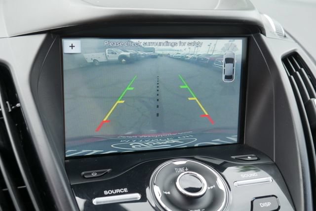 Used 2018 Ford Escape Titanium FWD image 4
