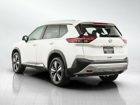 Used 2023 Nissan Rogue SL w/ SL Premium Package AWD/4WD image 3