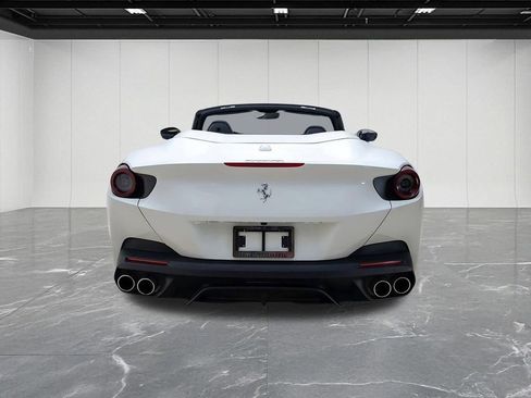 Used 2019 Ferrari Portofino RWD image 19