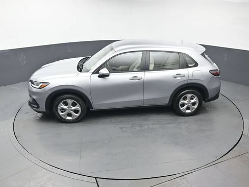 Used 2024 Honda HR-V LX image 37