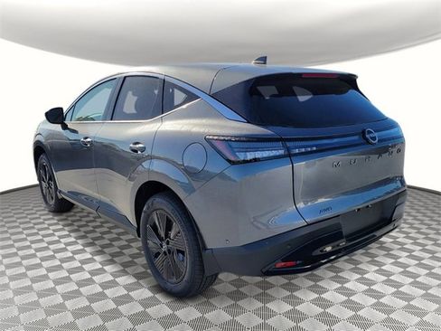 New 2025 Nissan Murano SV image 4