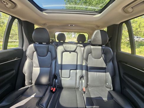 Used 2017 Volvo XC90 T6 Momentum w/ Vision Package AWD/4WD image 26