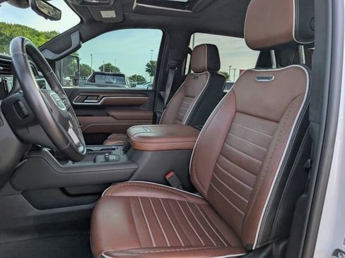 Used 2025 GMC Sierra 2500 Denali Ultimate AWD/4WD image 24