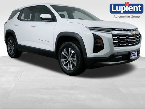 Used 2025 Chevrolet Equinox LT image 1