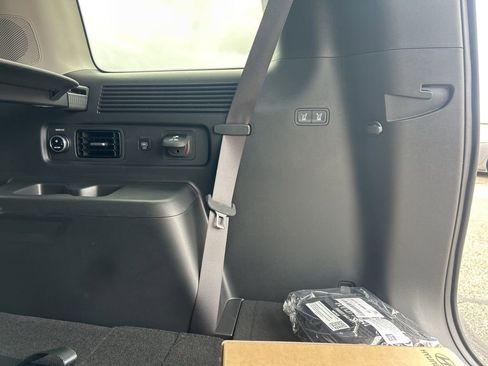 New 2026 Hyundai Santa Fe Limited image 30