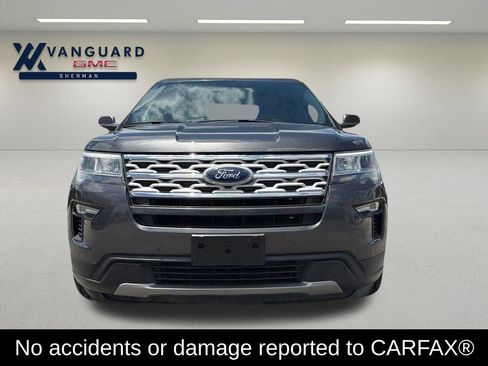 Used 2019 Ford Explorer XLT w/ Equipment Group 202A FWD image 2